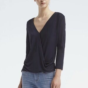 Banana Republic Womens Black Faux Wrap Blouse Top Size XS Long Sleeve V-Neck